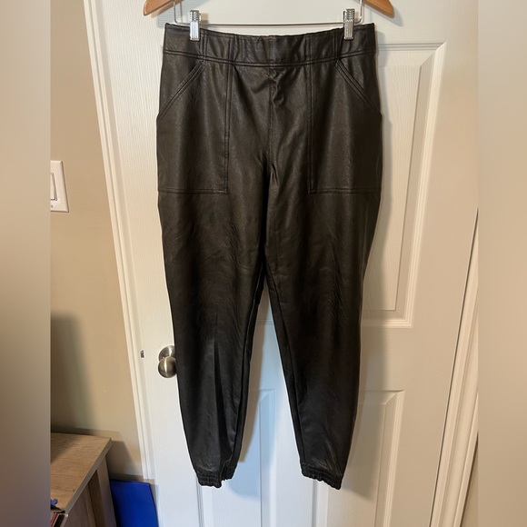 Ladies Spanx Pants - Picture 1 of 3